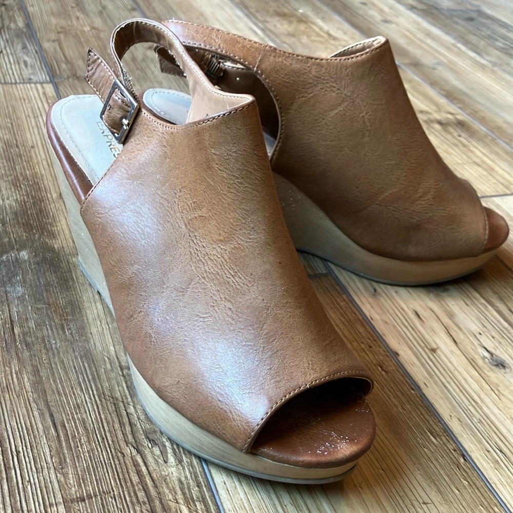 Express Tan Wedge Slingback Peep-Toe Shoes